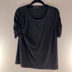 Premise black top w ruffle sleeves
